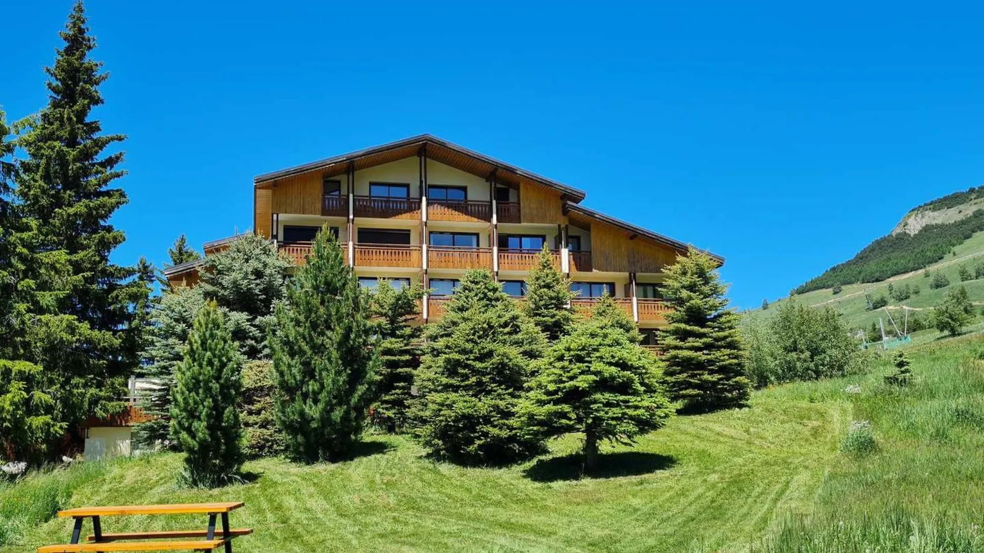 Apartment Studio Gioberney By Interhome Les Deux Alpes France